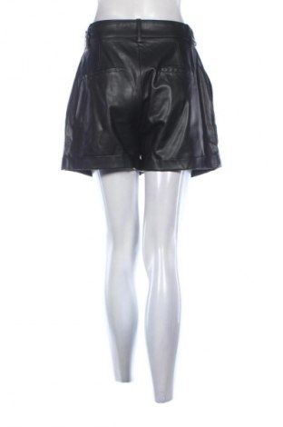 Dámské kraťasy  Amisu, Velikost M, Barva Černá, Cena  189,00 Kč