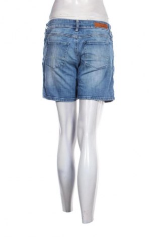 Дамски къс панталон BOSS, Размер L, Цвят Син, Цена 17,89 €