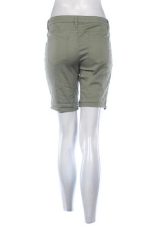 Γυναικείο κοντό παντελόνι Body Flirt, Μέγεθος M, Χρώμα Πράσινο, Τιμή 5,99 €
