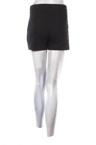 Γυναικείο κοντό παντελόνι Distrikt Norrebro, Μέγεθος S, Χρώμα Μαύρο, Τιμή 2,99 €