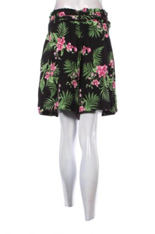 Damen Shorts Editor's Cut, Größe XL, Farbe Mehrfarbig, Preis € 10,99