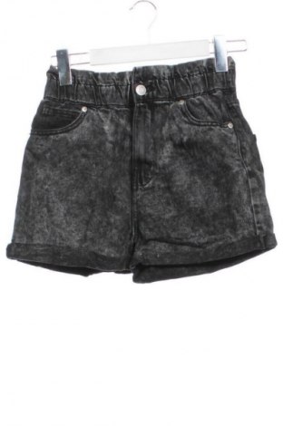 Dámské kraťasy  Fb Sister, Velikost XS, Barva Vícebarevné, Cena  179,00 Kč