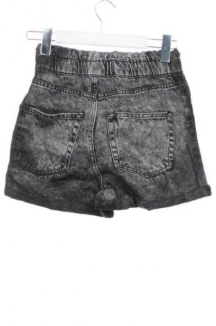 Dámské kraťasy  Fb Sister, Velikost XS, Barva Vícebarevné, Cena  179,00 Kč