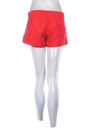 Pantaloni scurți de femei Fire Fly, Mărime M, Culoare Roșu, Preț 26,99 Lei