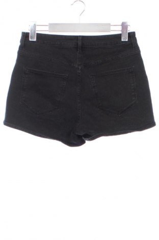 Дамски къс панталон H&M, Размер M, Цвят Черен, Цена 9,78 €