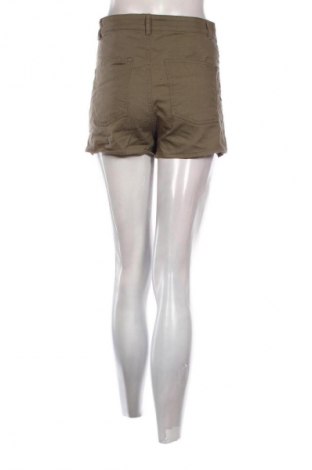 Pantaloni scurți de femei H&M Divided, Mărime M, Culoare Verde, Preț 30,99 Lei