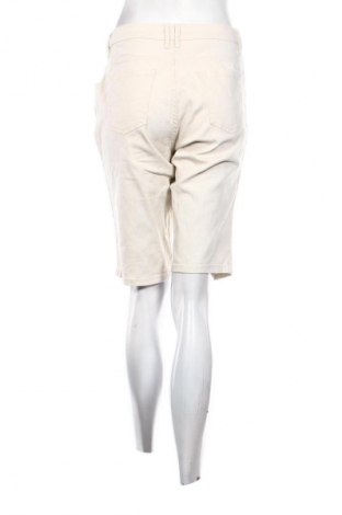 Дамски къс панталон Infinity, Размер M, Цвят Бежов, Цена 2,04 €