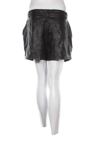 Damen Shorts Jennyfer, Größe L, Farbe Schwarz, Preis € 6,99