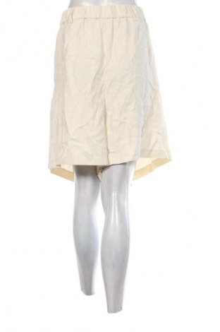 Damen Shorts Kiabi, Größe 4XL, Farbe Gelb, Preis 5,99 €