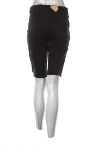Дамски къс панталон Kiabi, Размер M, Цвят Черен, Цена 7,66 €