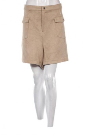 Γυναικείο κοντό παντελόνι Kiabi, Μέγεθος 3XL, Χρώμα  Μπέζ, Τιμή 3,99 €