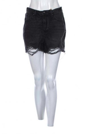 Дамски къс панталон Kiabi, Размер M, Цвят Сив, Цена 7,66 €