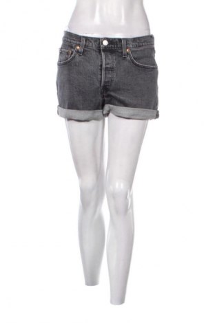 Дамски къс панталон Levi's, Размер M, Цвят Черен, Цена 15,84 €