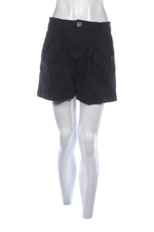 Damskie szorty Lynne, Rozmiar M, Kolor Czarny, Cena 76,99 zł