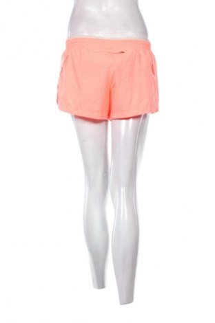 Γυναικείο κοντό παντελόνι Nike, Μέγεθος M, Χρώμα Ρόζ , Τιμή 12,99 €