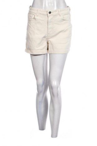 Γυναικείο κοντό παντελόνι Noisy May, Μέγεθος M, Χρώμα  Μπέζ, Τιμή 2,99 €