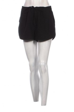 Γυναικείο κοντό παντελόνι ONLY, Μέγεθος L, Χρώμα Μαύρο, Τιμή 10,99 €