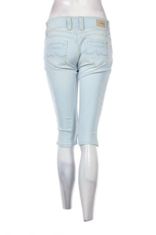 Pantaloni scurți de femei Pepe Jeans, Mărime M, Culoare Albastru, Preț 81,99 Lei