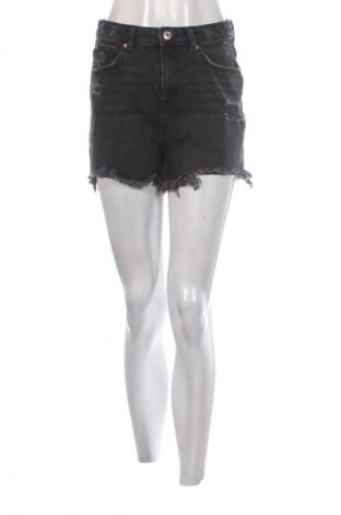 Γυναικείο κοντό παντελόνι Primark, Μέγεθος S, Χρώμα Γκρί, Τιμή 7,99 €