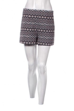 Pantaloni scurți de femei Reserved, Mărime M, Culoare Multicolor, Preț 34,99 Lei