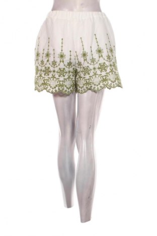 Pantaloni scurți de femei SHEIN, Mărime M, Culoare Alb, Preț 26,99 Lei