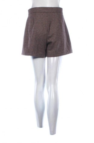 Pantaloni scurți de femei Sandro, Mărime M, Culoare Multicolor, Preț 211,40 Lei