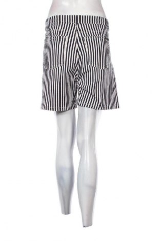 Pantaloni scurți de femei Scotch & Soda, Mărime L, Culoare Multicolor, Preț 67,99 Lei
