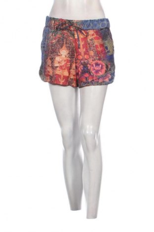 Дамски къс панталон Stradivarius, Размер L, Цвят Многоцветен, Цена 6,64 €