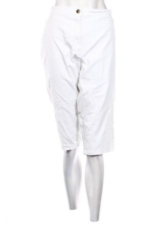 Дамски къс панталон Ulla Popken, Размер 3XL, Цвят Бял, Цена 11,75 €