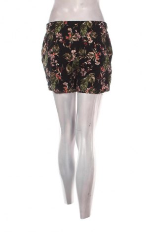 Γυναικείο κοντό παντελόνι Unbranded, Μέγεθος M, Χρώμα Πολύχρωμο, Τιμή 2,99 €