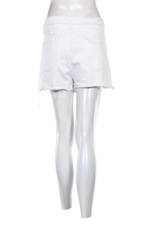 Γυναικείο κοντό παντελόνι Unbranded, Μέγεθος M, Χρώμα Λευκό, Τιμή 9,99 €