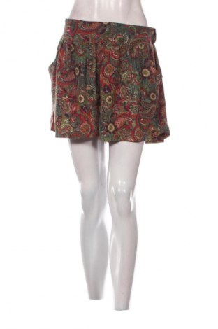 Γυναικείο κοντό παντελόνι Unbranded, Μέγεθος M, Χρώμα Πολύχρωμο, Τιμή 5,99 €
