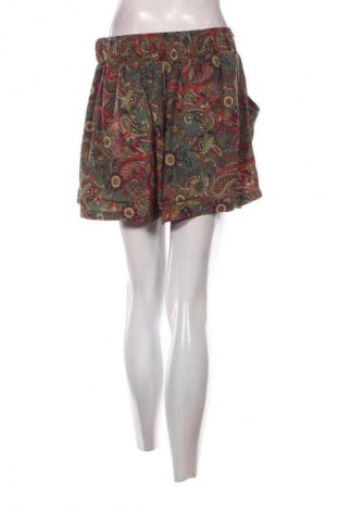 Γυναικείο κοντό παντελόνι Unbranded, Μέγεθος M, Χρώμα Πολύχρωμο, Τιμή 5,99 €