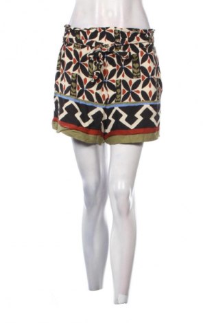 Дамски къс панталон Zara, Размер M, Цвят Многоцветен, Цена 8,18 €