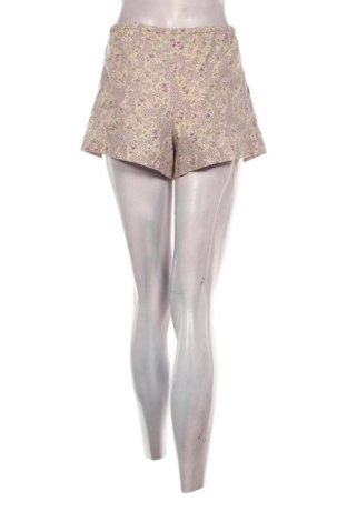 Pantaloni scurți de femei Zara, Mărime XS, Culoare Multicolor, Preț 85,99 Lei