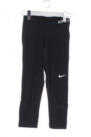 Дамски клин Nike, Размер XS, Цвят Черен, Цена 11,75 €