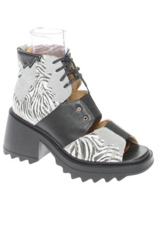 Дамски обувки Maciejka, Размер 37, Цвят Многоцветен, Цена 62,64 €