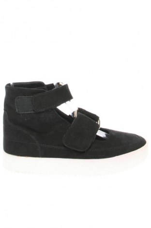 Γυναικεία παπούτσια Reserved, Μέγεθος 36, Χρώμα Μαύρο, Τιμή 24,99 €