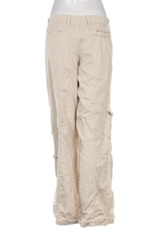 Дамски панталон BDG, Размер XL, Цвят Екрю, Цена 2,55 €