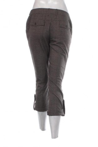 Pantaloni de femei C&A, Mărime M, Culoare Multicolor, Preț 25,00 Lei