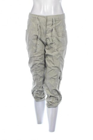 Γυναικείο παντελόνι Canda, Μέγεθος M, Χρώμα Πράσινο, Τιμή 7,99 €