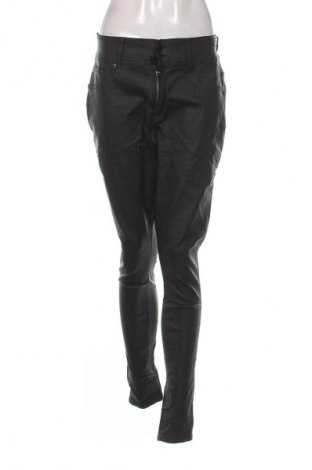 Pantaloni de femei City Chic, Mărime L, Culoare Negru, Preț 24,99 Lei