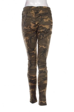 Γυναικείο παντελόνι Clockhouse, Μέγεθος L, Χρώμα Πολύχρωμο, Τιμή 3,99 €