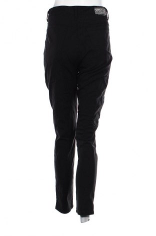 Pantaloni de femei Closed, Mărime M, Culoare Negru, Preț 454,99 Lei
