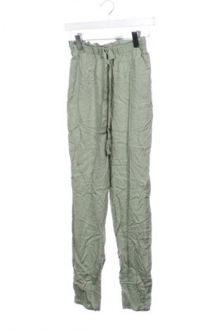 Дамски панталон H&M Divided, Размер XS, Цвят Зелен, Цена 16,87 €