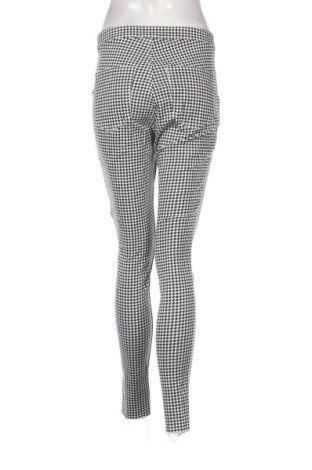 Дамски панталон H&M Divided, Размер M, Цвят Многоцветен, Цена 3,06 €