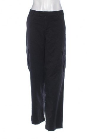 Damskie spodnie H&M Divided, Rozmiar M, Kolor Czarny, Cena 64,99 zł