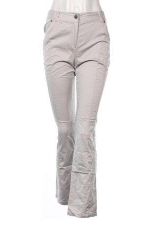 Дамски панталон Monnari, Размер S, Цвят Бежов, Цена 12,27 €