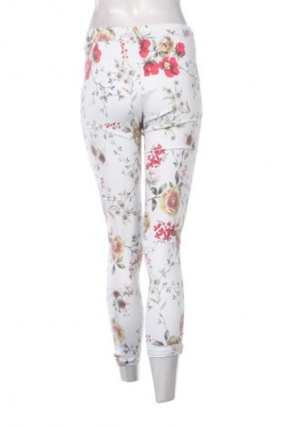 Γυναικείο παντελόνι NEW COLLECTION, Μέγεθος M, Χρώμα Πολύχρωμο, Τιμή 11,99 €