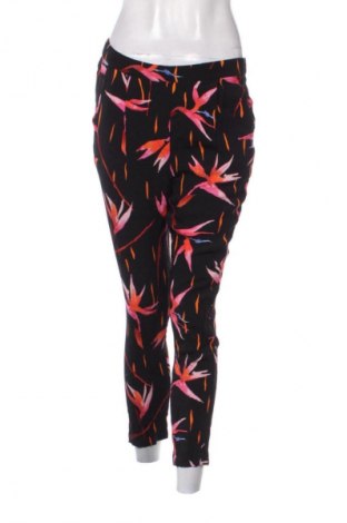 Дамски панталон Numph, Размер M, Цвят Многоцветен, Цена 23,45 €